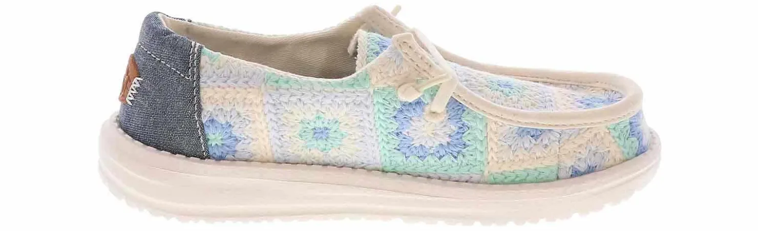 Casual|HEYDUDE Wendy Cottage Crotchet Youth Girls’ (11-3) Casual Shoe Blue